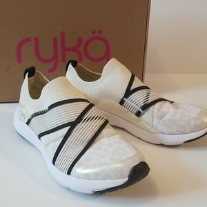 Ryka Gardenia Leopard Running Shoe